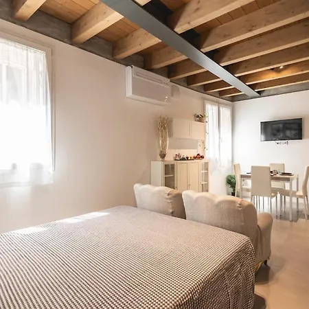 Tiberio Design In Centro- 7 Min Dalla Apartman Rimini