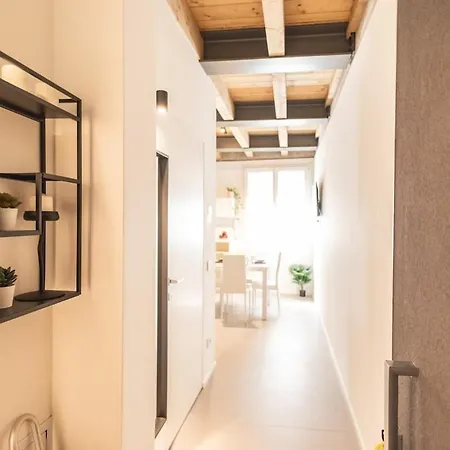 Tiberio Design In Centro- 7 Min Dalla Apartman *