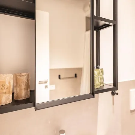 Tiberio - Centro - 10 Min Fiera E Palacongressi Daire