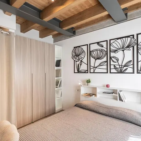 Tiberio - Centro - 10 Min Fiera E Palacongressi 公寓 *