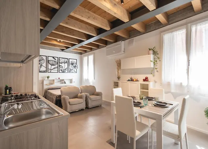 Tiberio - Centro - 10 Min Fiera E Palacongressi 里米尼